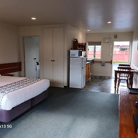 Anatoki Lodge Motel Takaka Kültér fotó