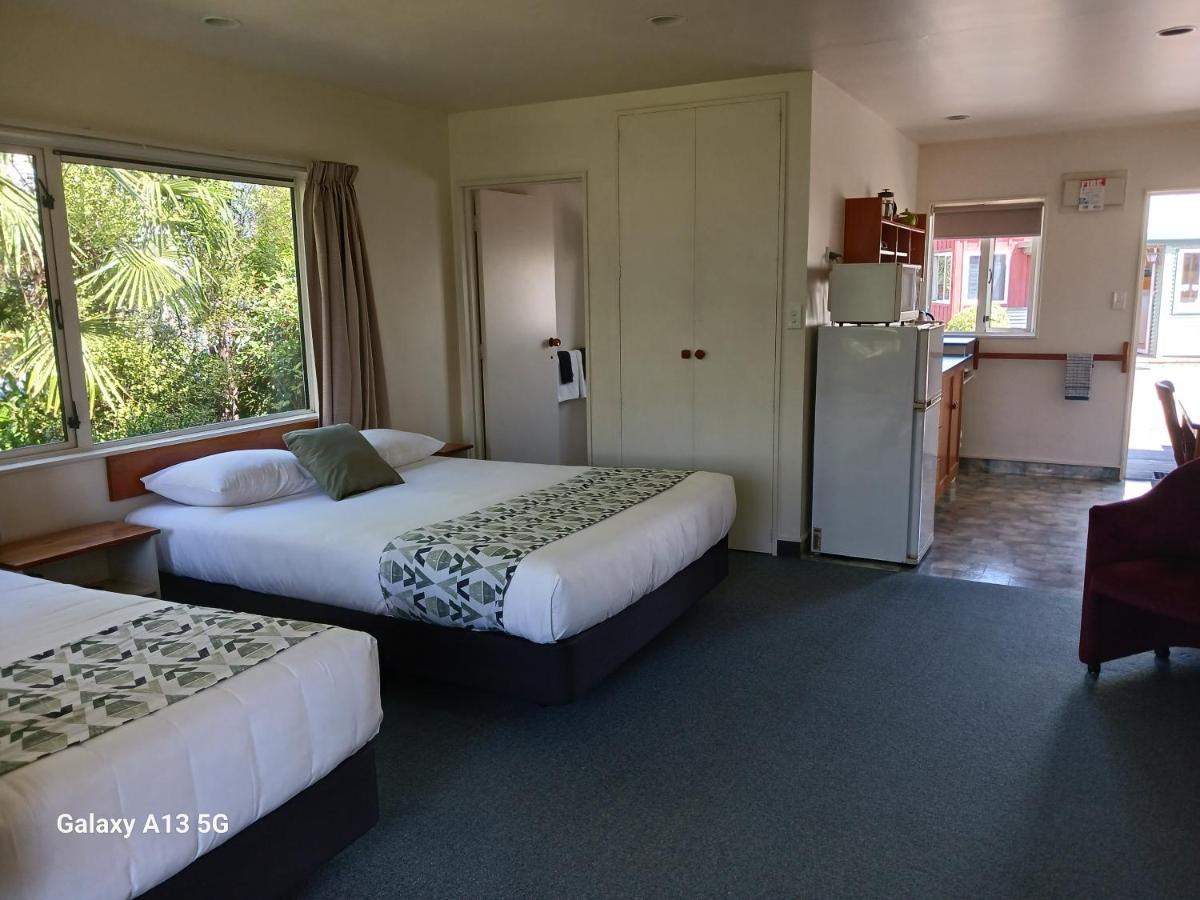 Anatoki Lodge Motel Takaka Kültér fotó