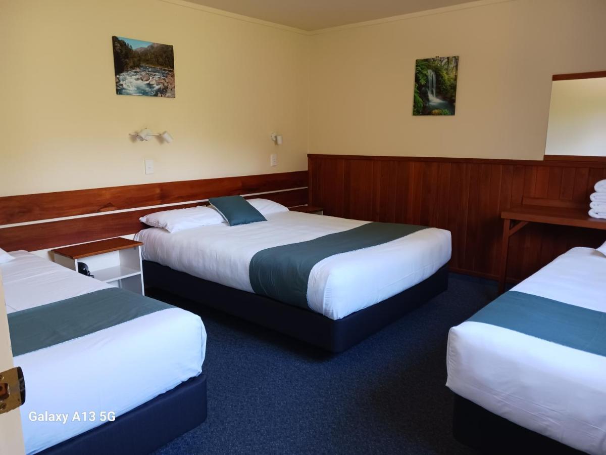 Anatoki Lodge Motel Takaka Kültér fotó